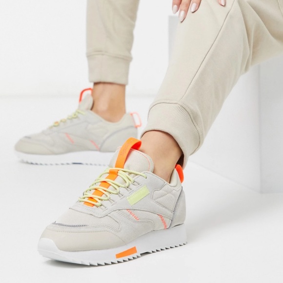 reebok classic trail shoe